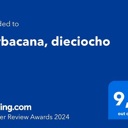 Barbacana, Dieciocho Баеза Екстериор снимка
